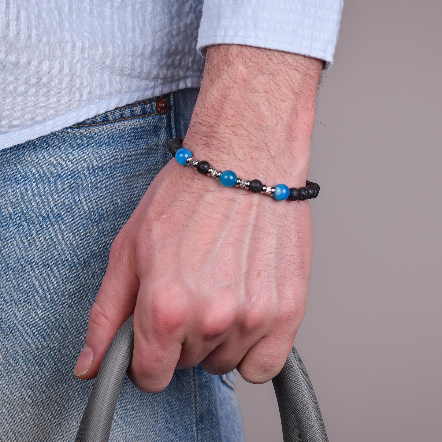 Bracciale in Agata Blu e Pietra Lavica