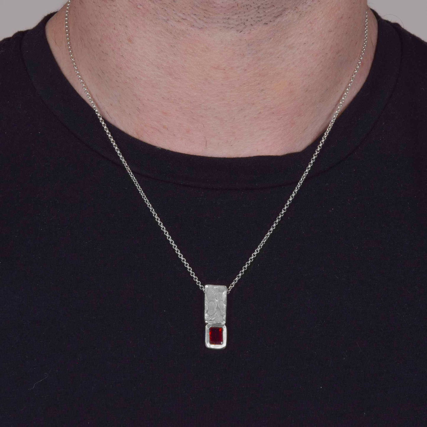 Collana Keystones - Granato Rosso