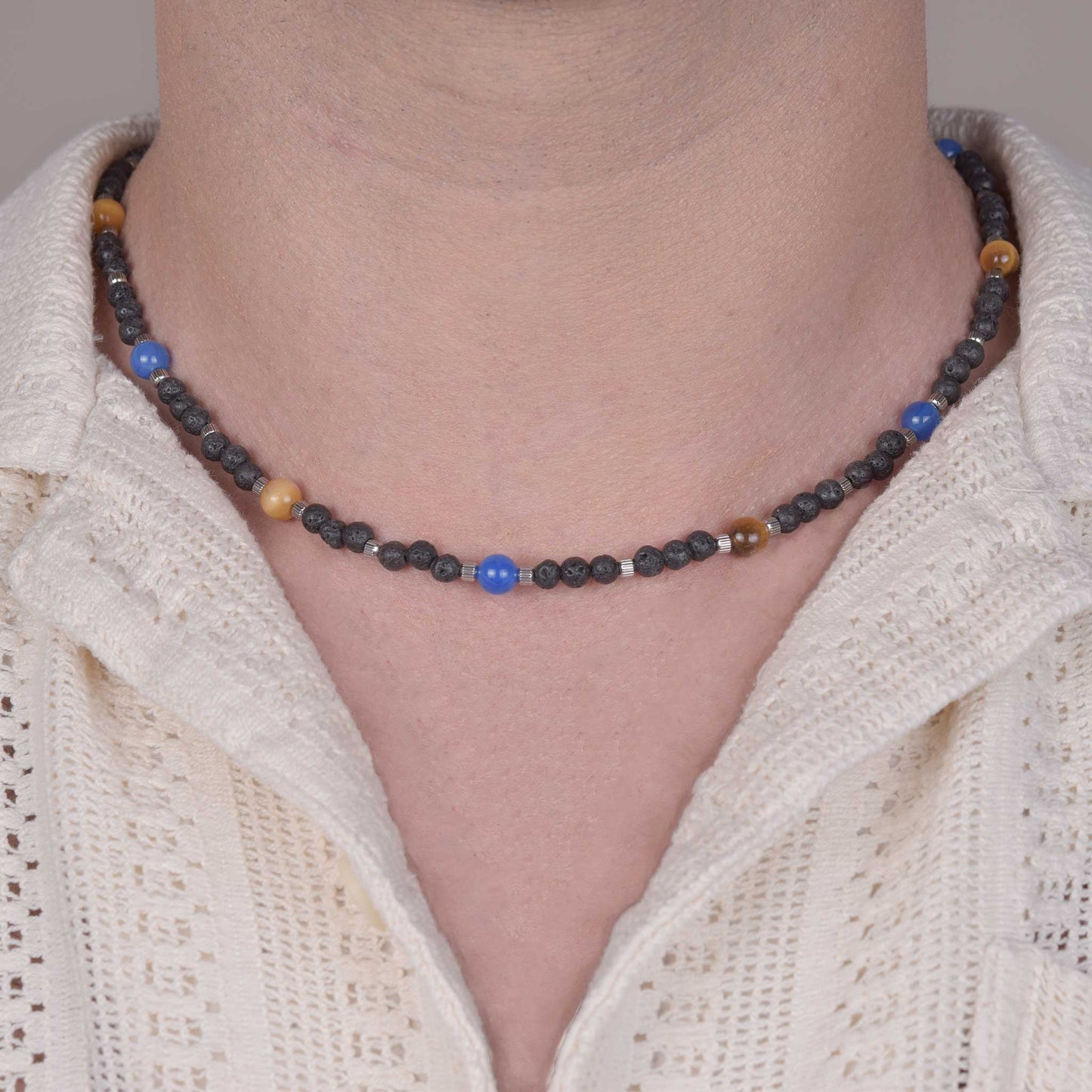 Collana in Pietra Lavica, Agata Blu e Occhio di Falco