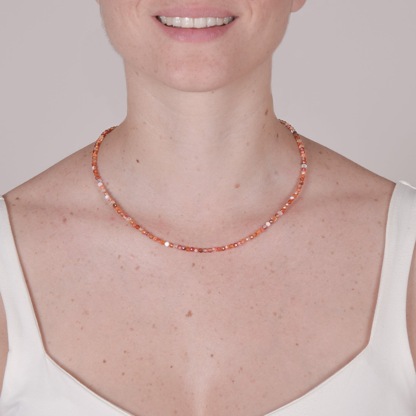 Collana Minimal Girocollo in Corniola V2