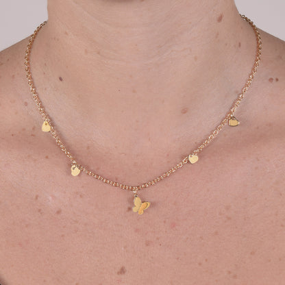 Collana Placcata Oro 18K con Pendente Farfalla e Charms Cuori