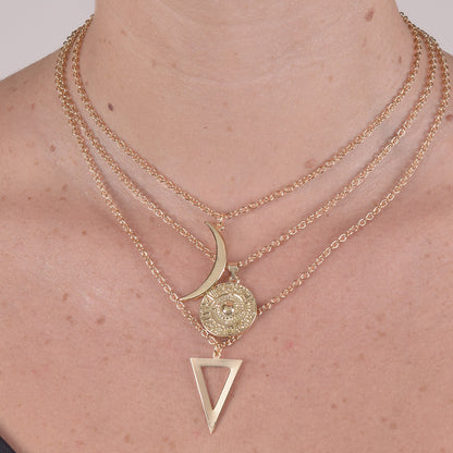 Collana Placcata Oro 18K con Pendente Geometrico Triangolare