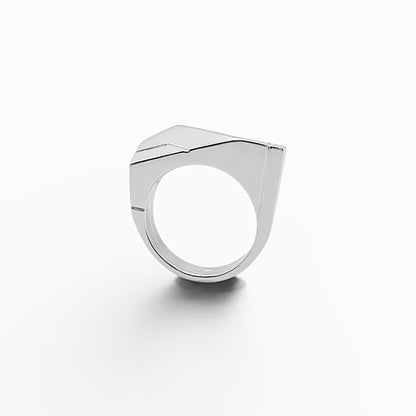 Artefact 02 - Anello