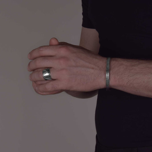 Bracciale Artefact - Dark Essential